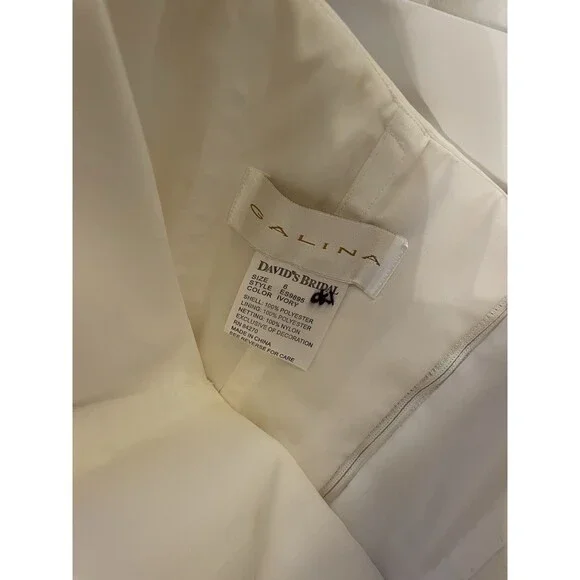 GALINA DAVIDS BRIDAL Women's Size 6 Strapless Sweetheart Ivory Wedding Dress - Picture 5 of 5